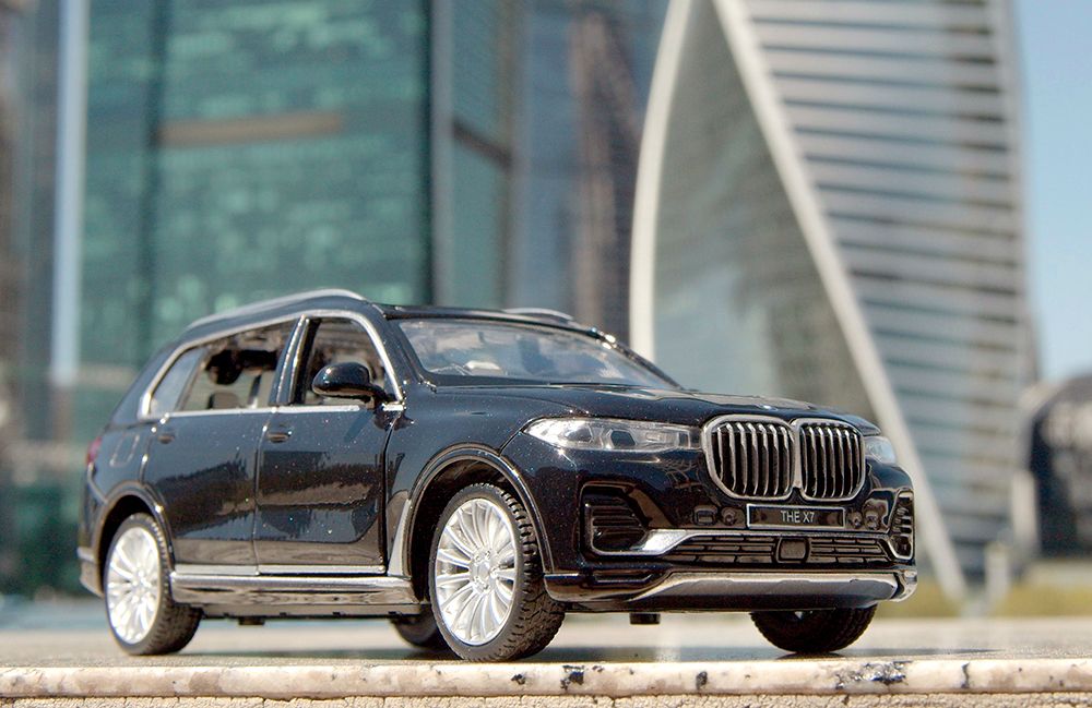 Машинка BMW X7