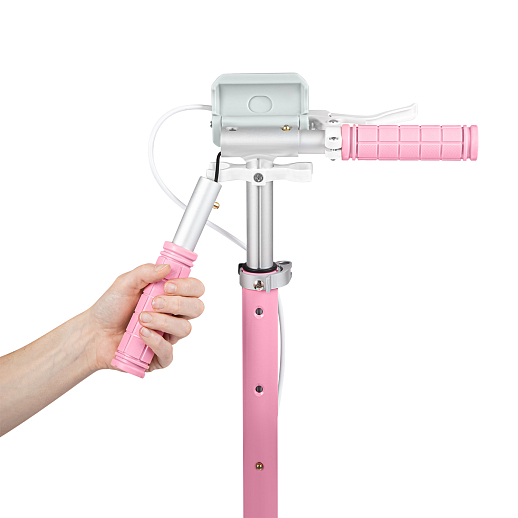 Самокат 2хколесныйМатериал：алюминиевый сплавРучка：TPR , ручной тормоз.Колеса：145X30mm PUПодшипники：ABEC-7. Размер деки ：50x12cm   Цвет: розовый в Джамбо Тойз #7