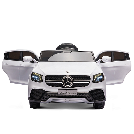 Электромобиль Mercedes Benz GLC Coupe на аккум.,12V/4.5AH*1, 380*2, Р/У 2.4GHz, свет, звук, сиденье эко-кожа, колеса EVA,откр.двери, MP3, плавн.старт, в/к 108*56,5*36,5. Цвет - белый. в Джамбо Тойз #3