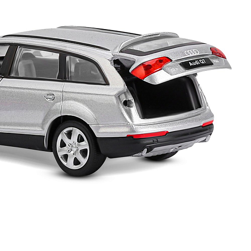 ТМ "Автопанорама" Машинка металлическая 1:32 Audi Q7, серебряный, свет, звук, откр. двери капот и багажник, инерция, в/к 19*9*7 см в Джамбо Тойз #4