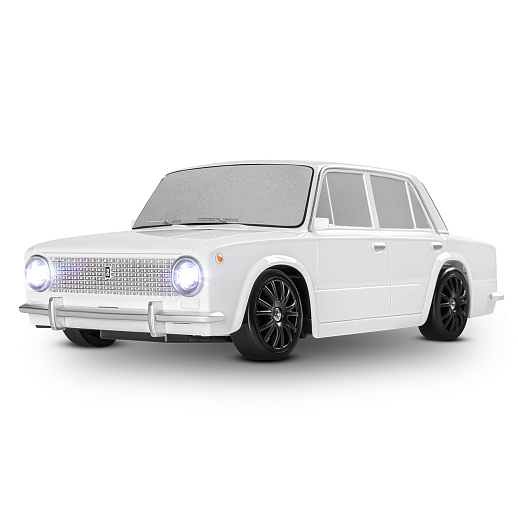 AUTODRIVE Р/У Машина для дрифта LADA 2101,М1:24,2.4GHz,4WD,свет фар,4 доп.колеса,конусы,с аккум.,цв. белый,в/к 20,5*13*13см в Джамбо Тойз #5