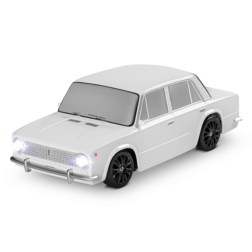AUTODRIVE Р/У Машина для дрифта LADA 2101,М1:24,2.4GHz,4WD,свет фар,4 доп.колеса,конусы,с аккум.,цв. белый,в/к 20,5*13*13см в Джамбо Тойз #3