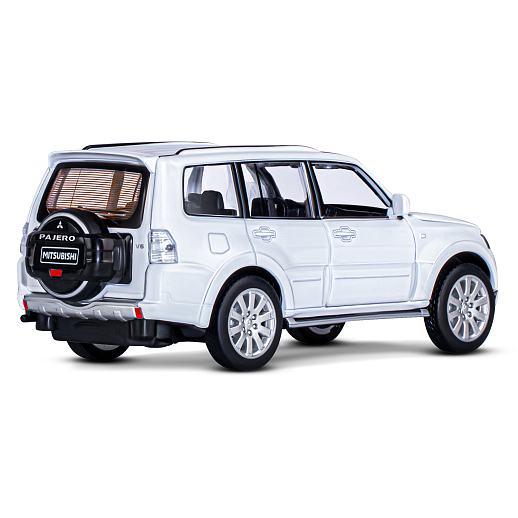 ТМ "Автопанорама" Машинка металлическая 1:33 Mitsubishi Pajero 4WD Turbo, белый, откр. двери, капот и багажник, свет, звук, инерция, в/к 17,5*13,5*9 см в Джамбо Тойз #9