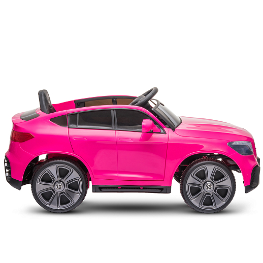 Электромобиль Mercedes Benz GLC Coupe на аккум.,12V/4.5AH*1, 380*2, Р/У 2.4GHz, свет, звук, сиденье эко-кожа, колеса EVA, откр.двери,MP3, плавн.старт, в/к 108*56,5*36,5. Цвет - розовый. в Джамбо Тойз #4