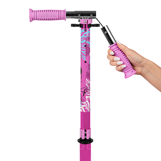 Самокат из 100% стали с полиуретановым колесом диаметром 145 мм, подшипником ABEC-7 грипсы TPR   Размер изделия: 76 * 32 * 96 см Упаковка: 1 шт / коробка, 23*12*68.5 см размер деки:: 51X12 см, розовый в Джамбо Тойз #8