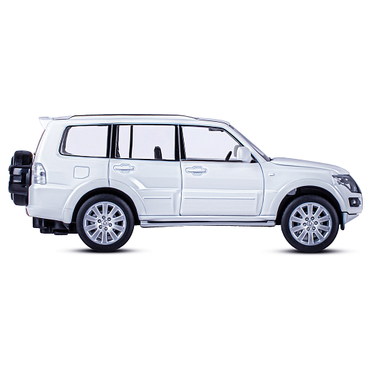 ТМ "Автопанорама" Машинка металлическая 1:33 Mitsubishi Pajero 4WD Turbo, белый, откр. двери, капот и багажник, свет, звук, инерция, в/к 17,5*13,5*9 см в Джамбо Тойз #8
