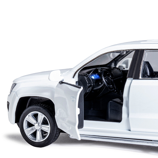 ТМ "Автопанорама" Машинка металлическая 1:30 Volkswagen Amarok, белый, свет, звук, откр. двери, капот и дверка багажника, инерция, в/к 20*10*11 см в Джамбо Тойз #11