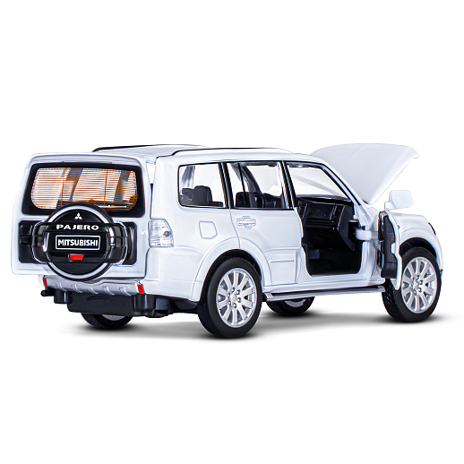 ТМ "Автопанорама" Машинка металлическая 1:33 Mitsubishi Pajero 4WD Turbo, белый, откр. двери, капот и багажник, свет, звук, инерция, в/к 17,5*13,5*9 см в Джамбо Тойз #14