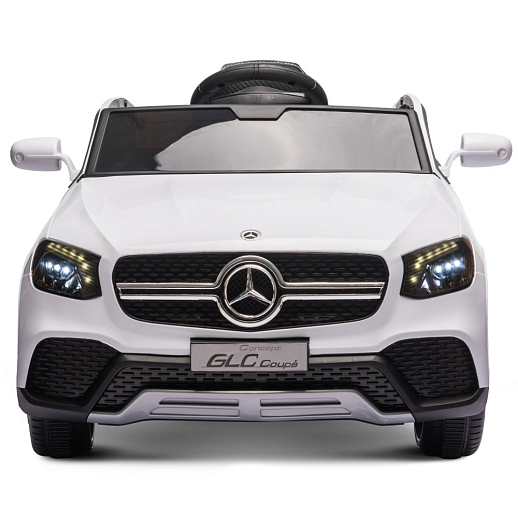 Электромобиль Mercedes Benz GLC Coupe на аккум.,12V/4.5AH*1, 380*2, Р/У 2.4GHz, свет, звук, сиденье эко-кожа, колеса EVA,откр.двери, MP3, плавн.старт, в/к 108*56,5*36,5. Цвет - белый. в Джамбо Тойз #2