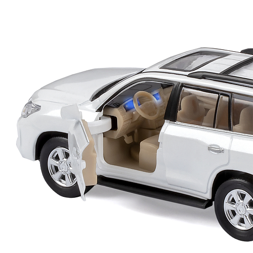 ТМ "Автопанорама" Машинка металлическая 1:32 Lexus LX570, белый, свет, звук, откр. двери и багажник, инерция, в/к 17,5*13,5*9 см в Джамбо Тойз #11