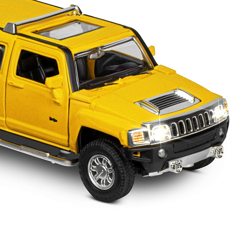 ТМ "Автопанорама" Машинка металлическая 1:32 Hummer H3, желтый, свет, звук, откр. двери и багажник, инерция, в/к 18*13,5*9 см в Джамбо Тойз #18