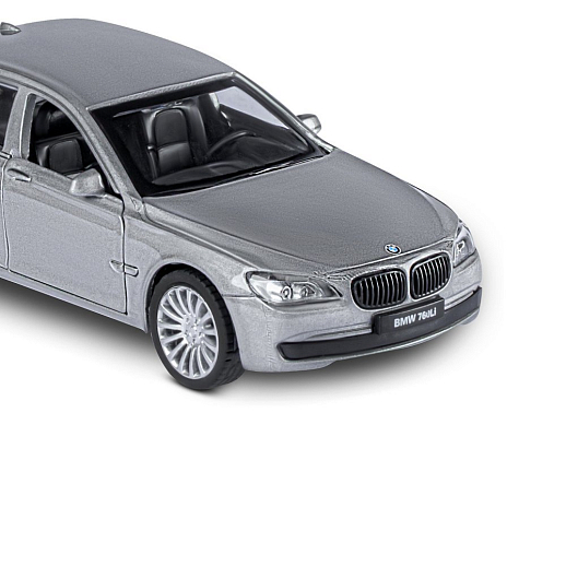 ТМ "Автопанорама" Машинка металлическая 1:46 BMW 760 LI, серебряный, откр. двери, инерция, в/к 17,5*12,5*6,5 см в Джамбо Тойз #16